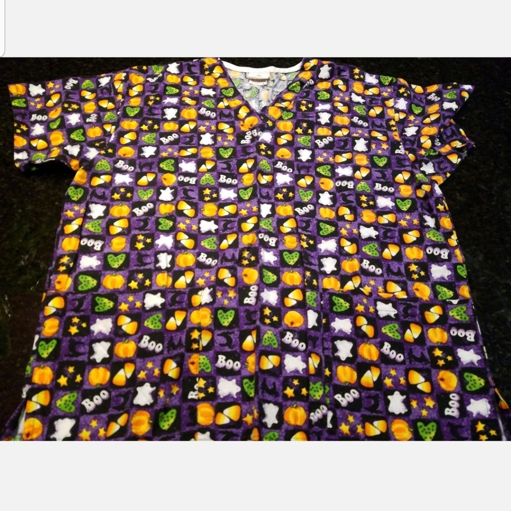 Peaches Womens Scrub Top Size Medium Halloween